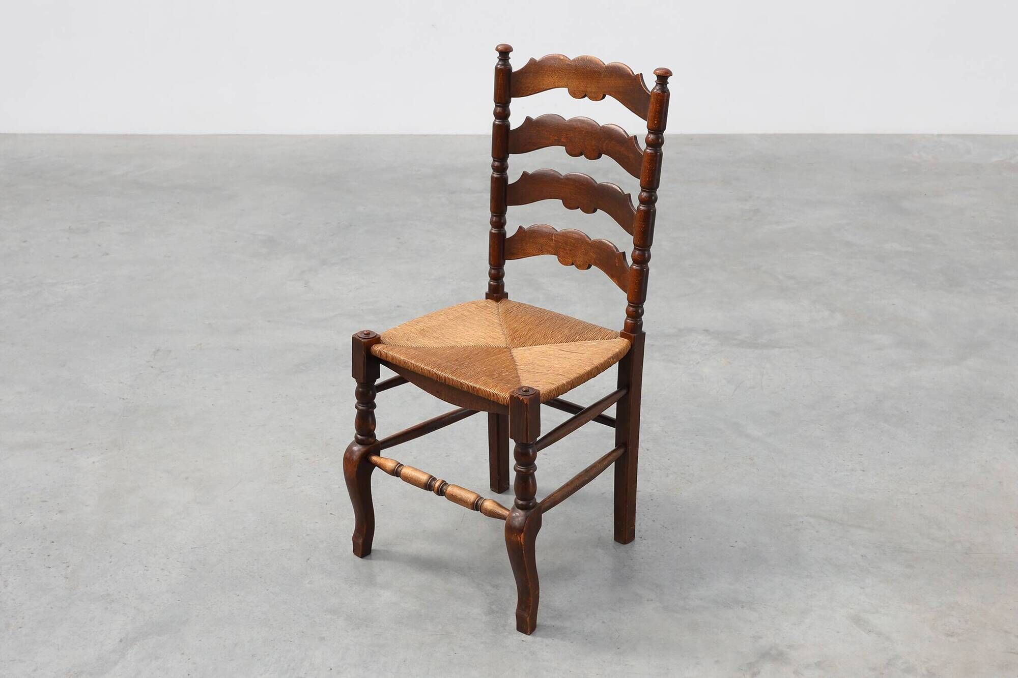 Rustic Oak Ladder-Back Chair with Rush Seat and Cabriole Front Legs, France