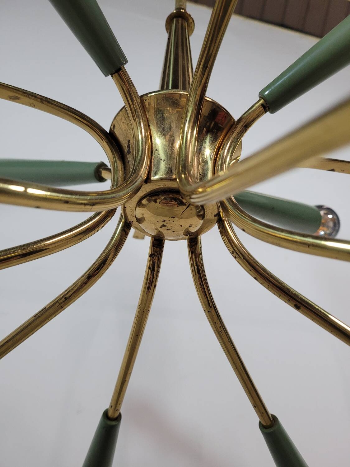 Vintage Sputnik chandelier or suspension in Stilnovo brass