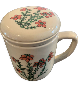 Tasse tisanière fabriquée en Corée avec son filtre à thé et son couvercle