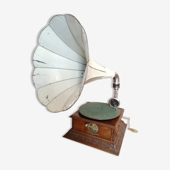 Pavilion Gramophone