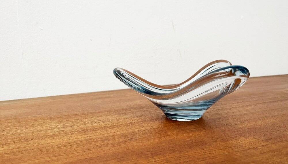 Danish glass bowl from the mid-century by Per Lütken for Holmegaard, 1960s.