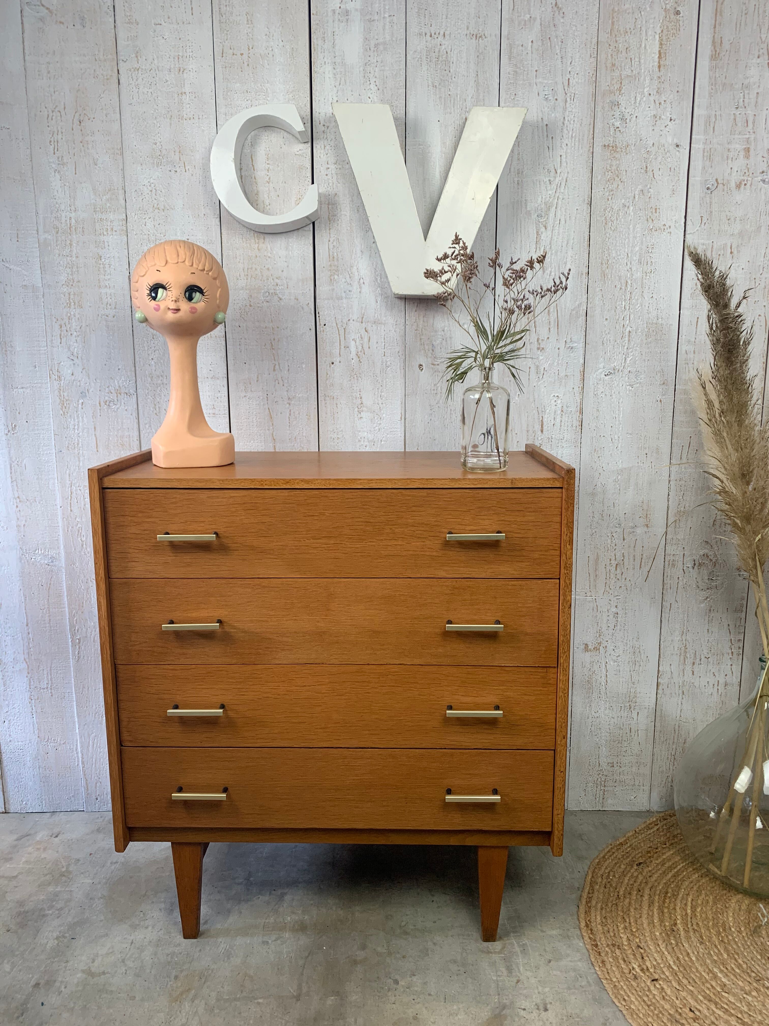 Vintage dresser