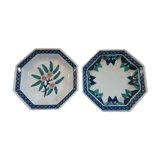 2 Asian decorative plates