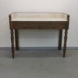 Dressing table