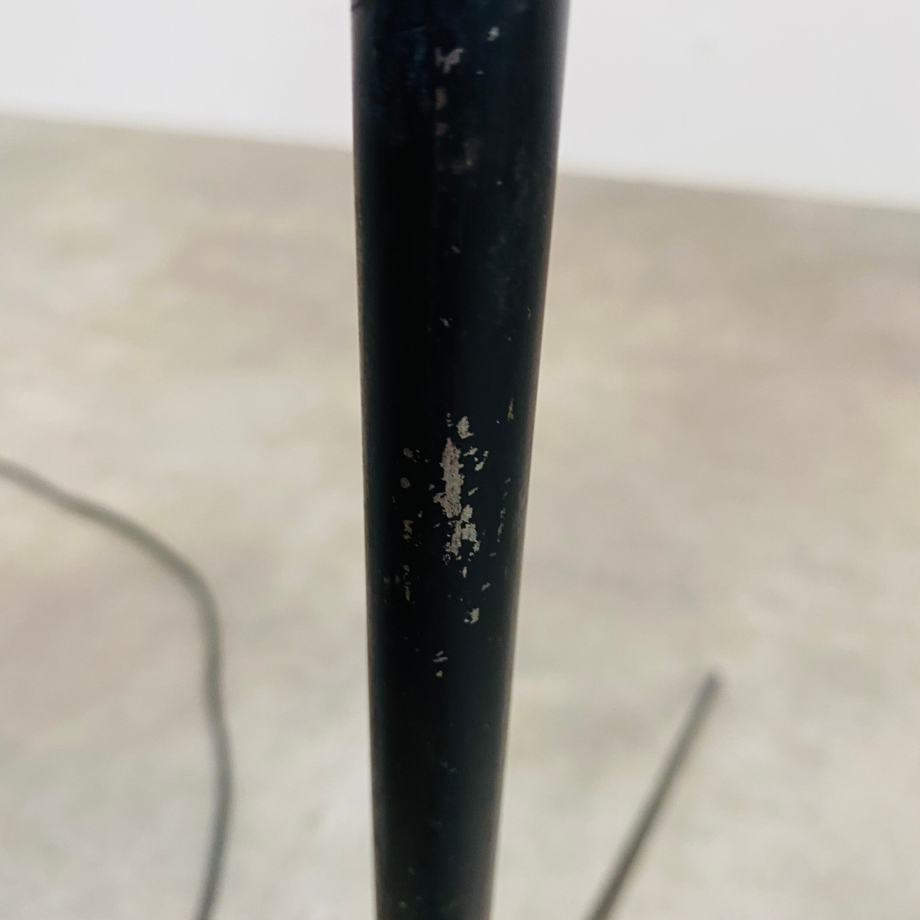 Tripod floor lamp 50s black metal