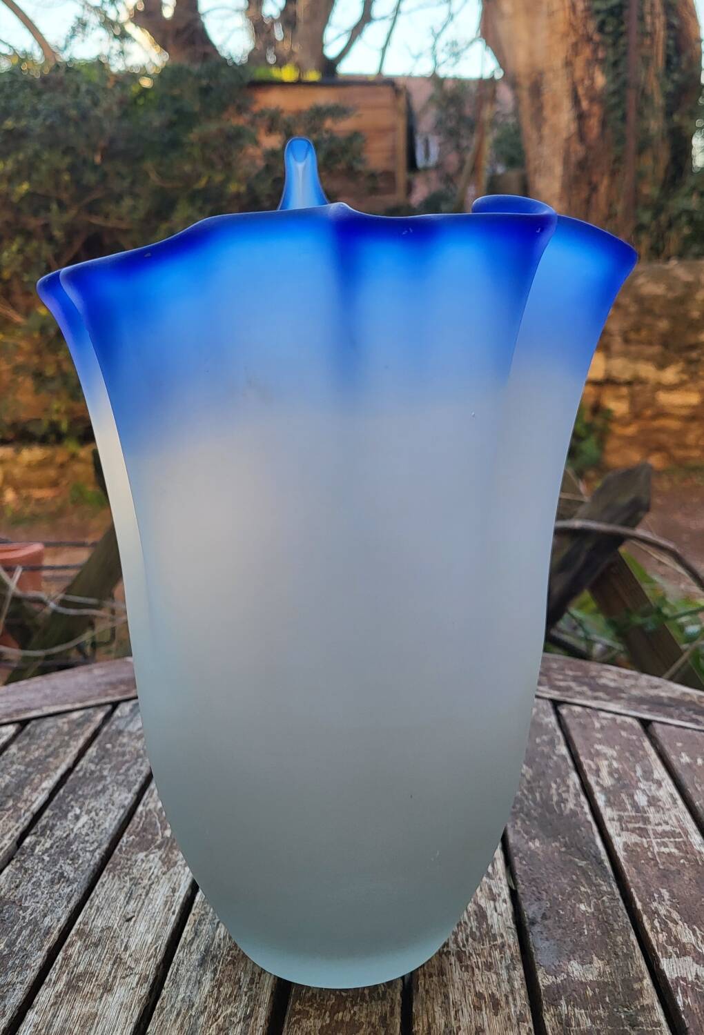 Murano handkerchief vase