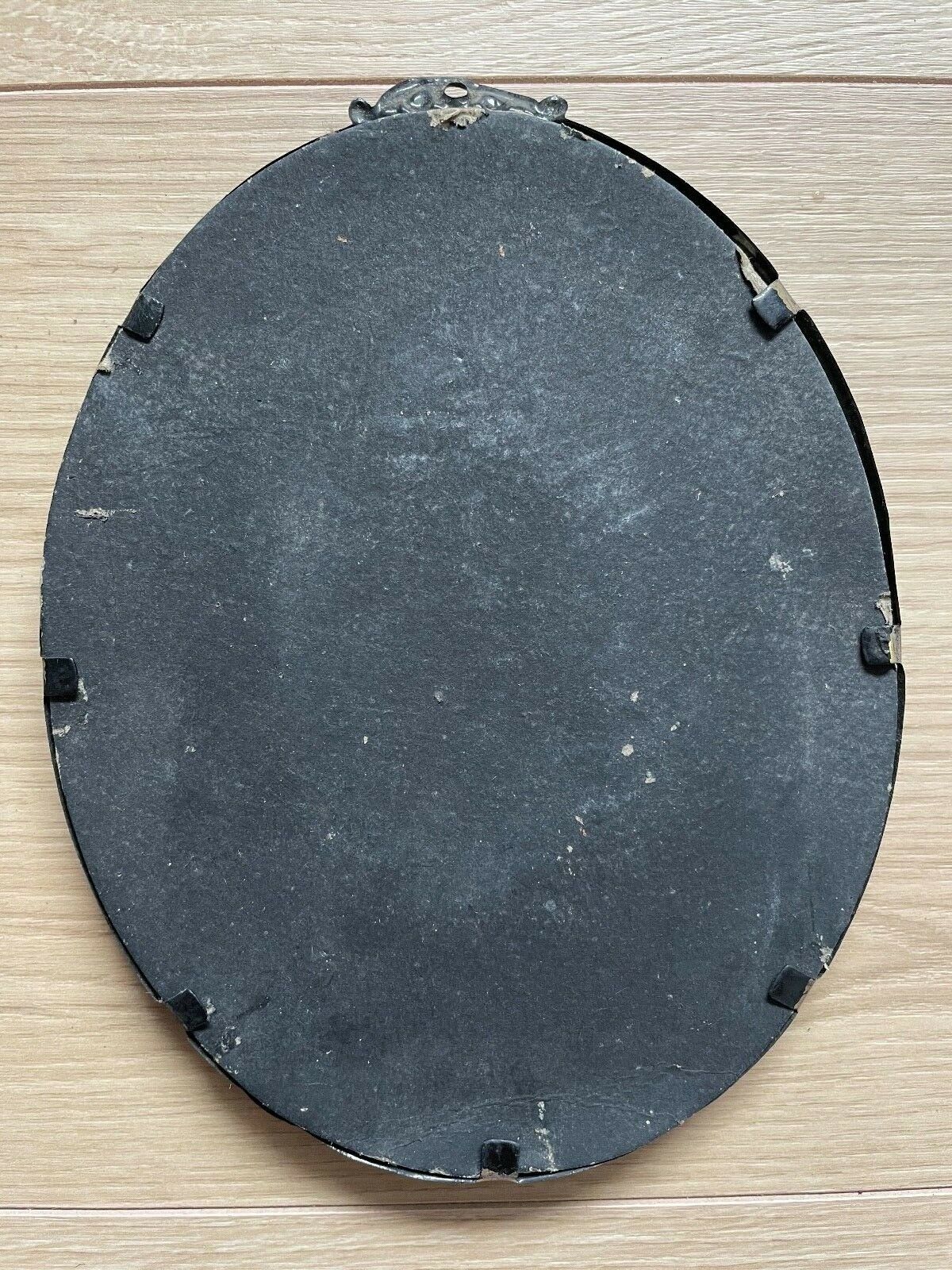 Black metal frame gold background Napoleon III