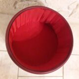 Sewing basket on 4 feet