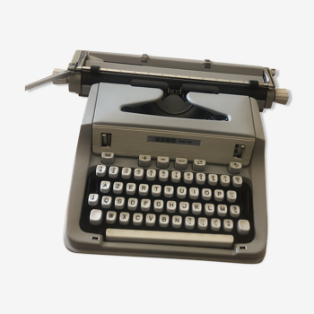 Machine à écrire Japy S.B. 92