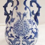 Vase porcelain from china "la dolce vita bluescrollcollection by ja designs"