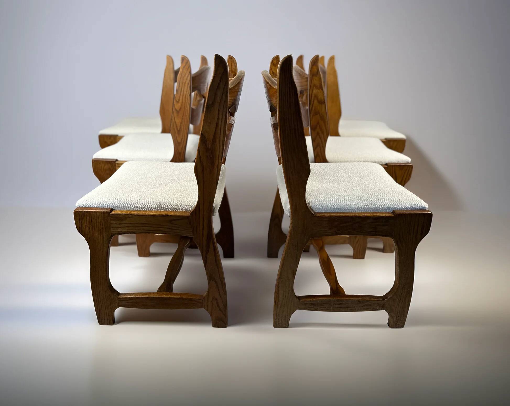 Set of 6 Belgian brutalist oak dining chairs, 1970s.