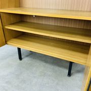 Etagère bibliothèque moderniste des années 50, chêne clair, vintage