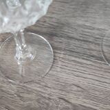 6 crystal wine glasses on a stem from Arques, Longchamps model. Capacity 12.