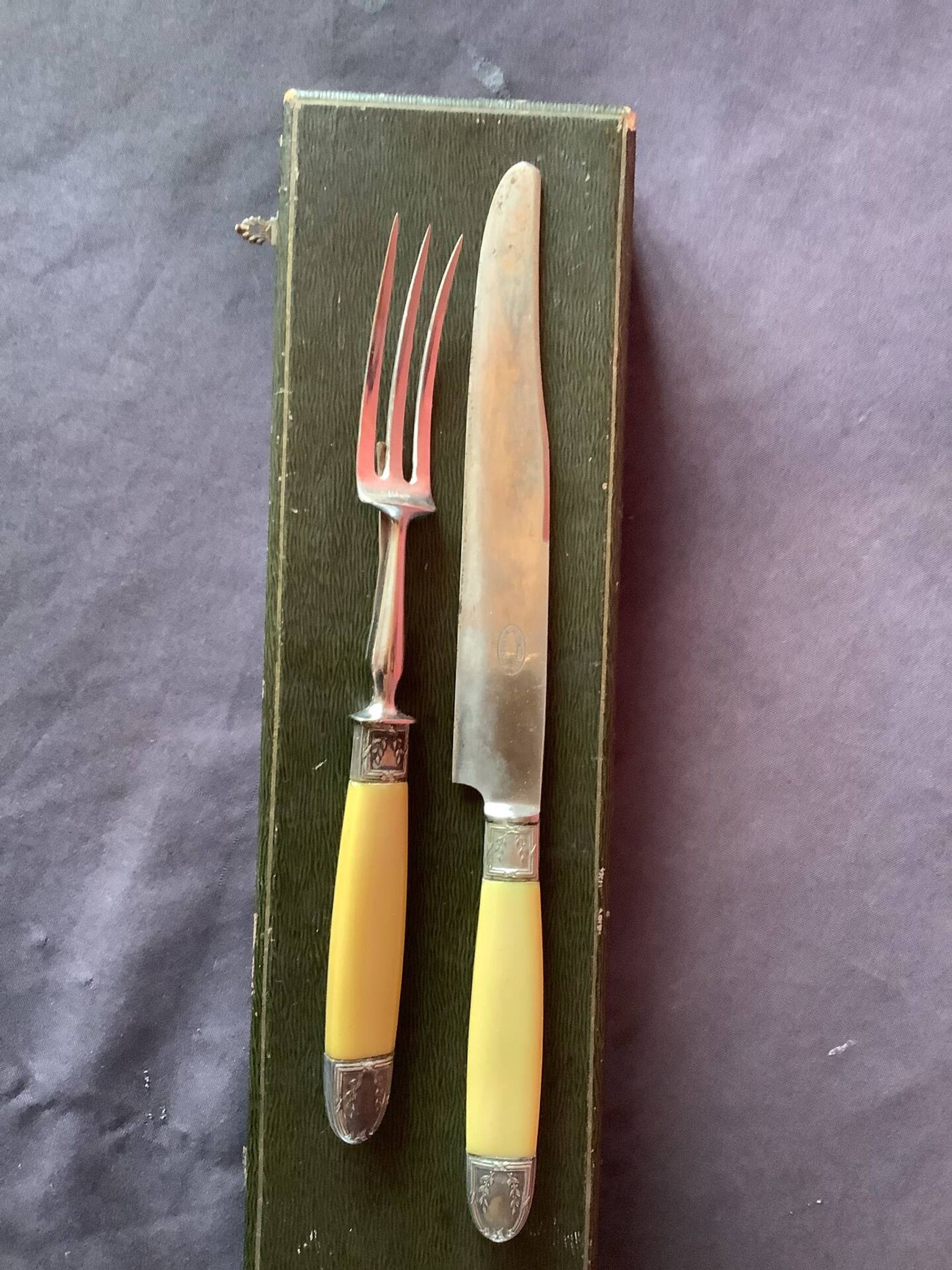Serving cutlery for leg of lamb