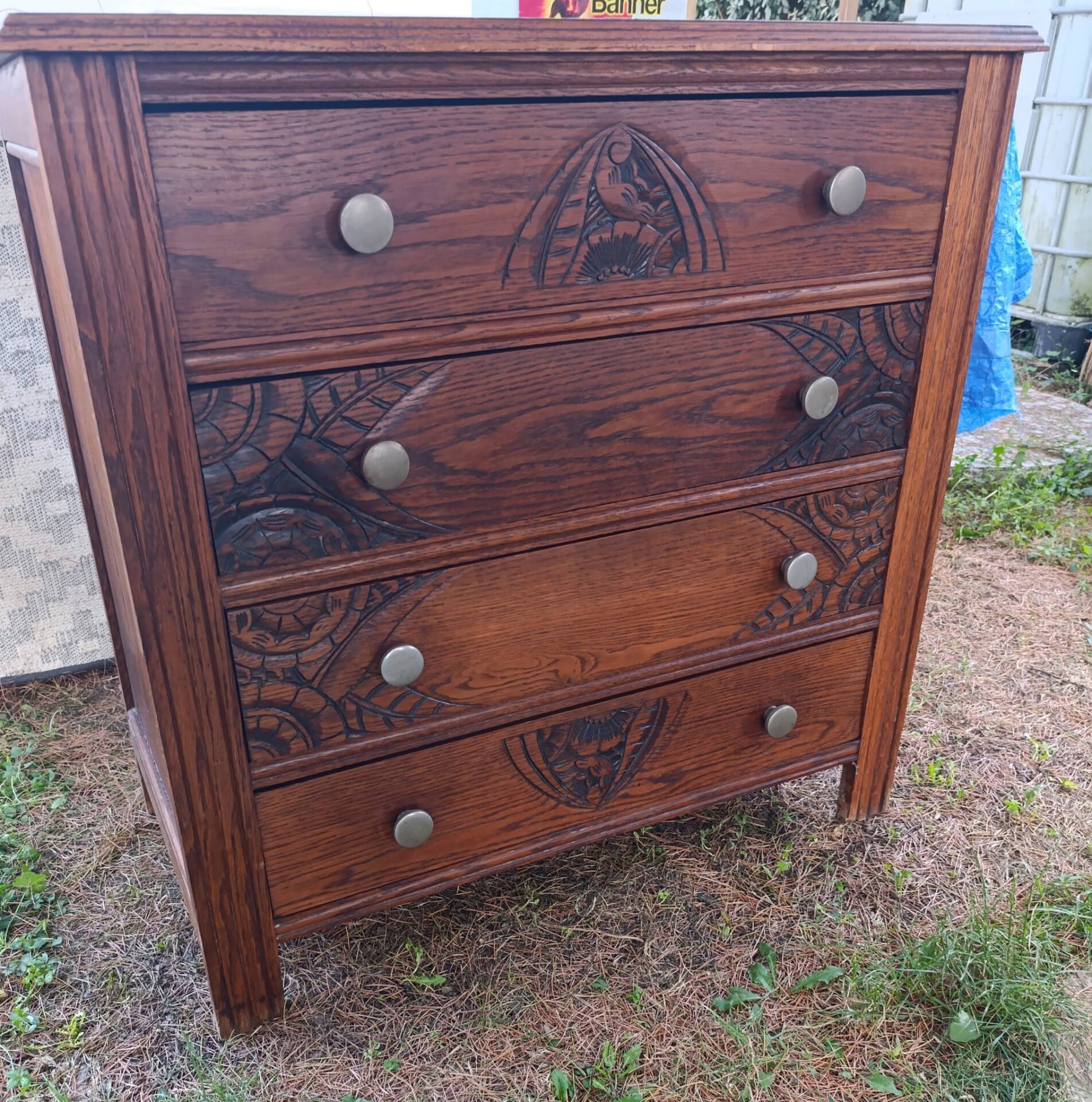 Commode vintage
