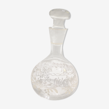 crystal bottle decorated with fine gold Baccarat