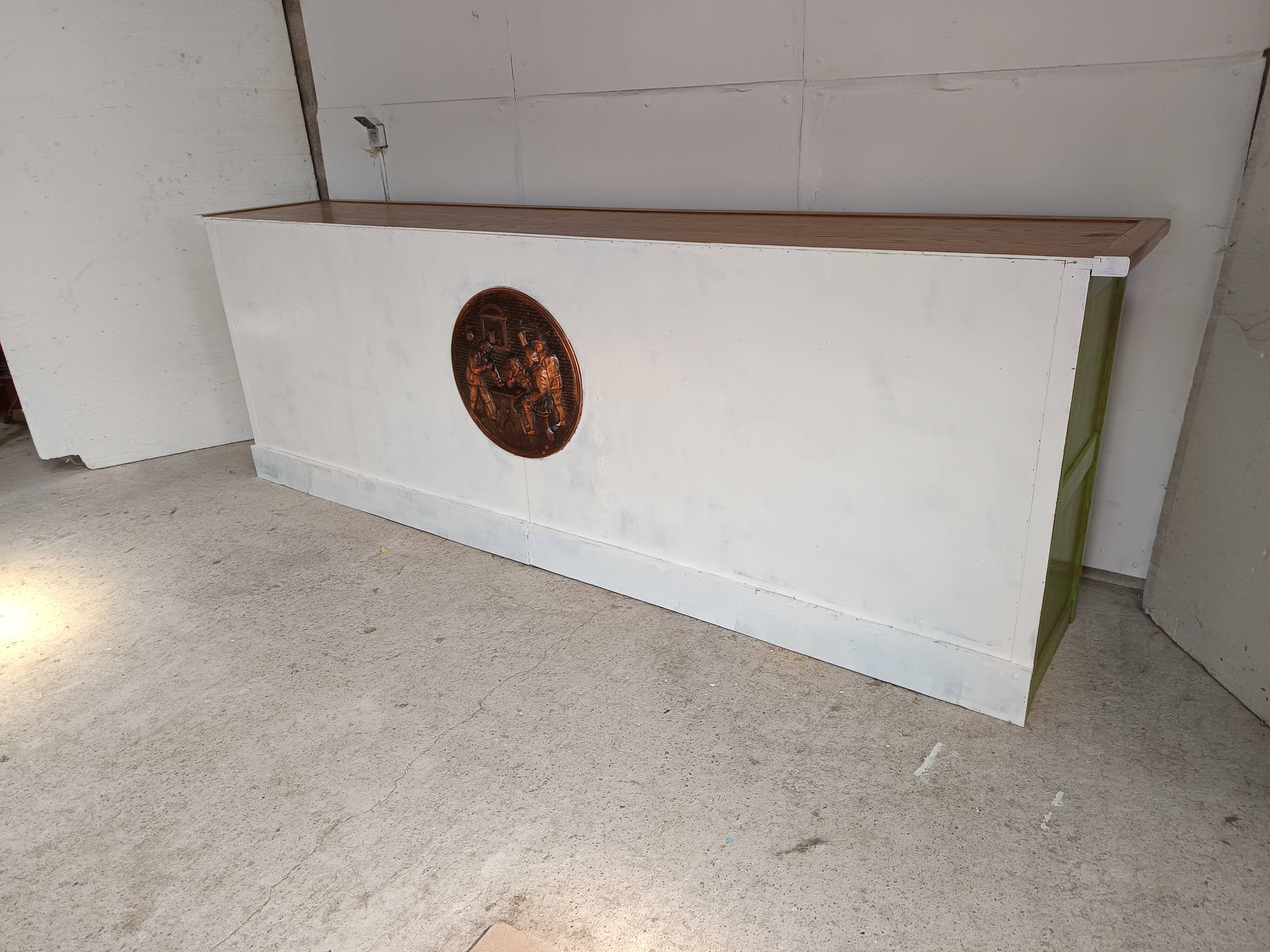 Ancien comptoir en bois