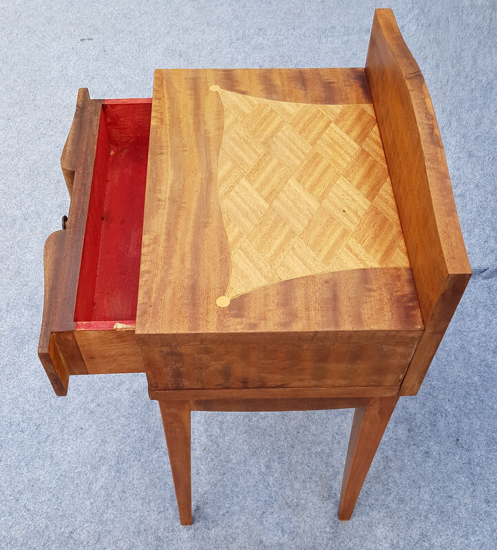 Vintage bi-colore bedside