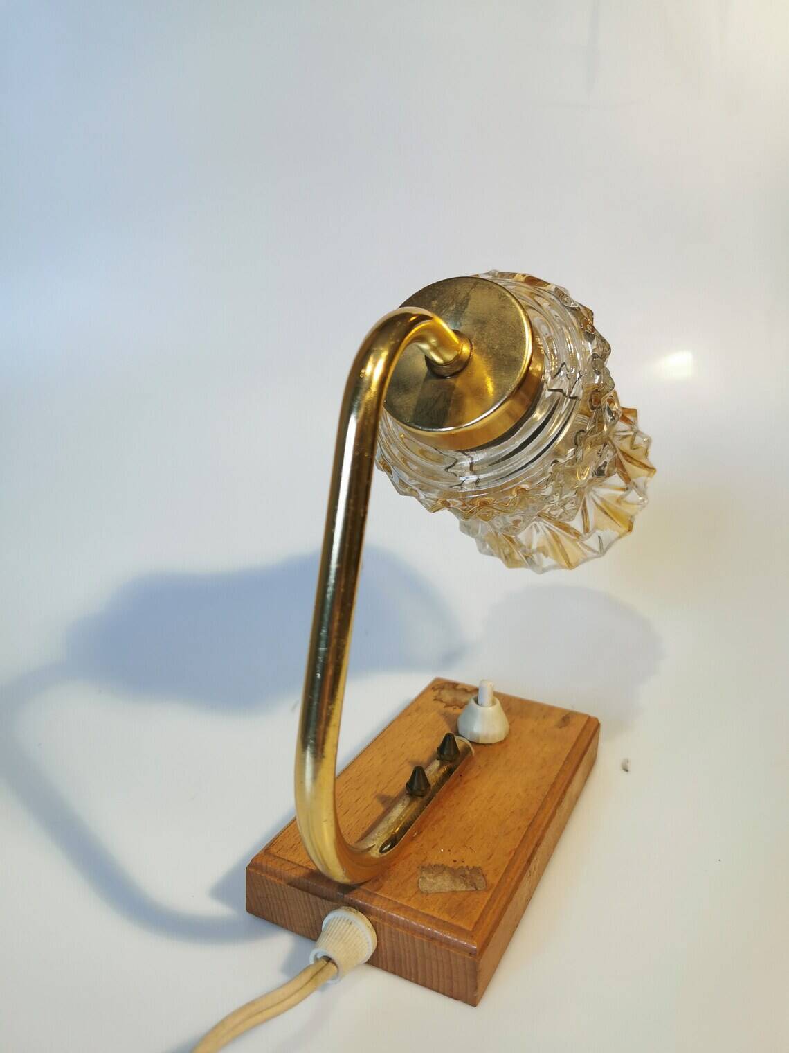 Lampe de chevet vintage : Lampe en verre style milieu du XXe siècle, Yougoslavie, années 1970