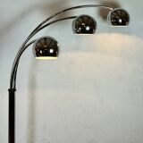 Vintage 70'S Italian lily of the valley floor lamp in chromed metal