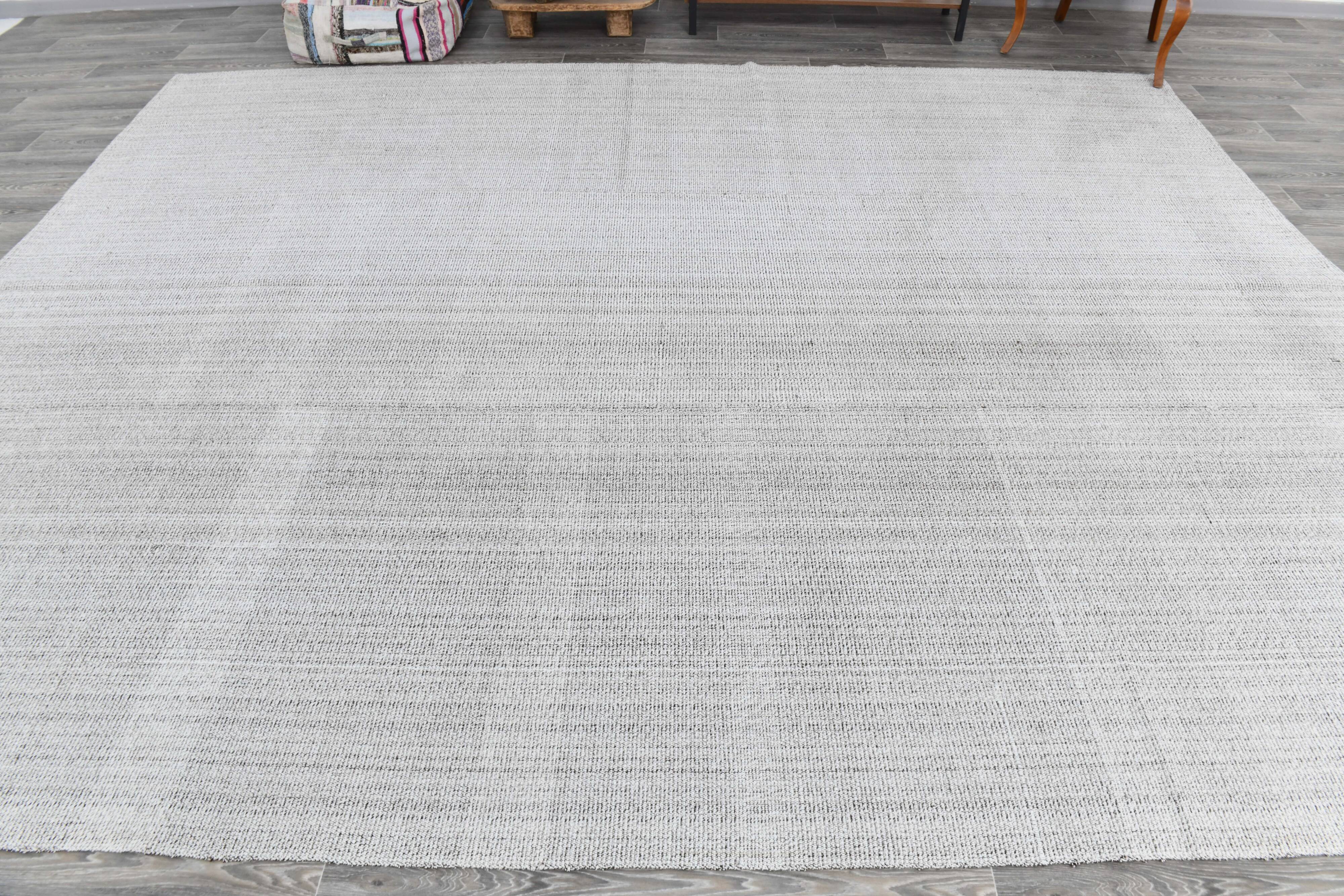 Handmade solid vintage rug 312x386cm