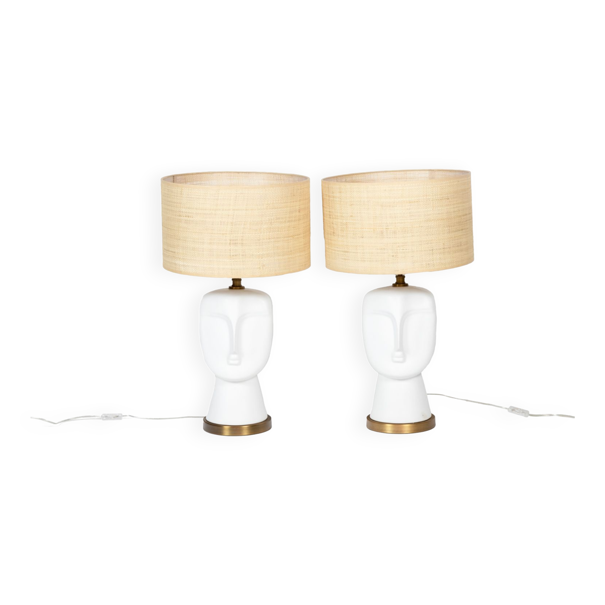 Paire de lampes en opaline blanche et mat, XXe siècle