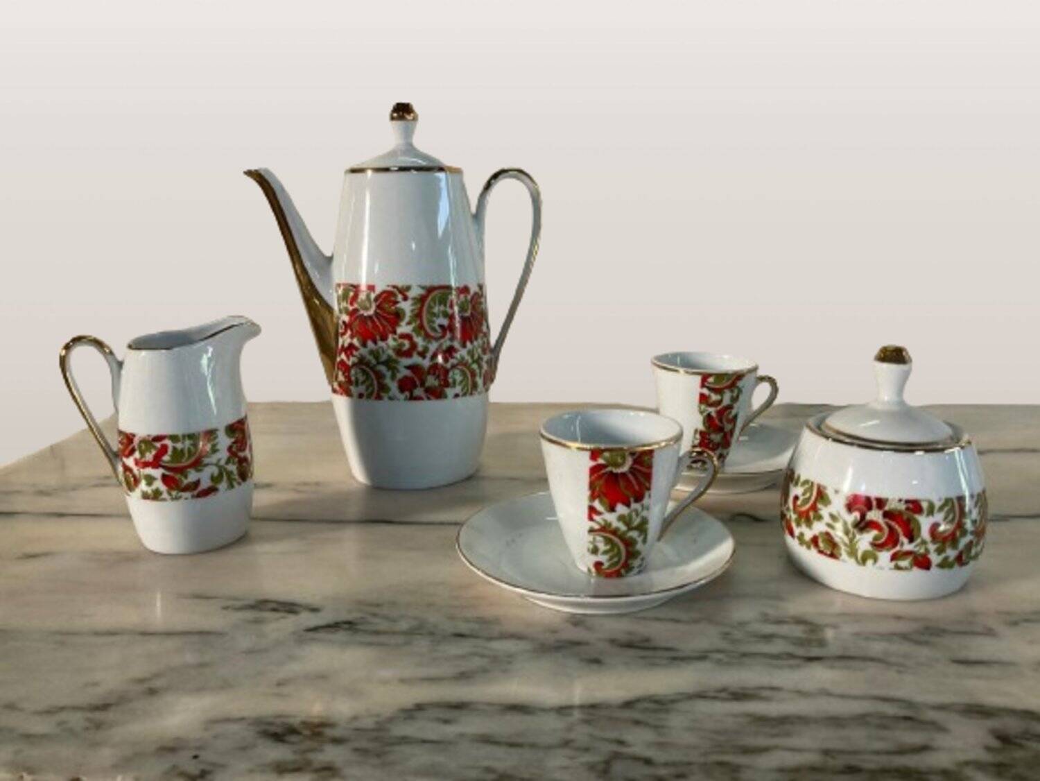 Porcelana coffee game, years 60. Game of 7