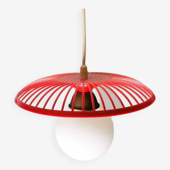 Lampe à Suspension de Table de Cuisine Mid-Century en Plastique Rouge, 1960s