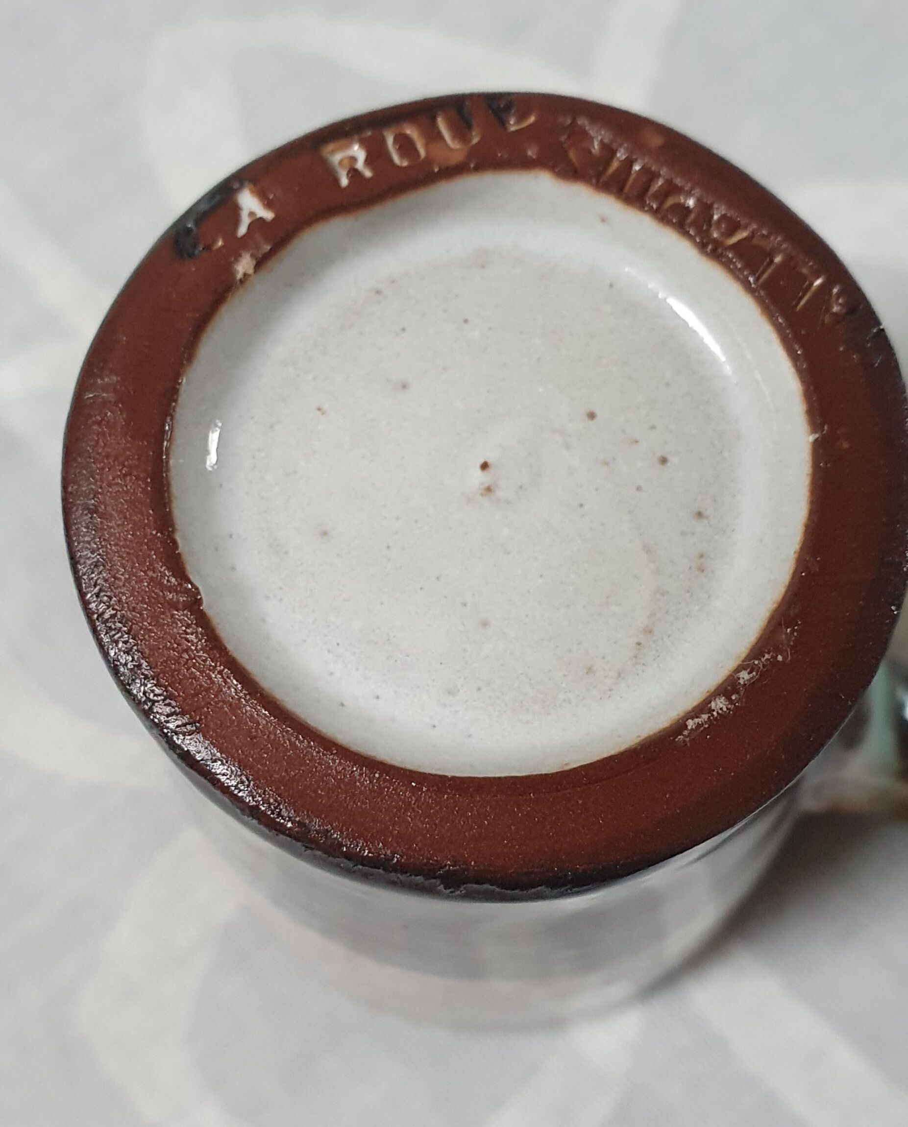 Soucoupes et tasses à Café