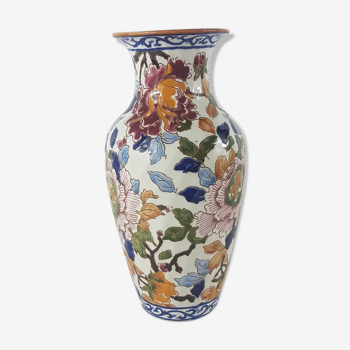 Gien porcelain vase