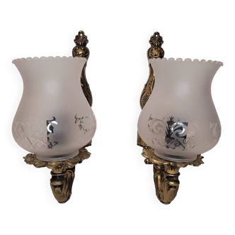 Pair of golden brass and engraved glass wall lights