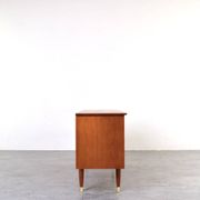 Buffet en teck du milieu du siècle par Fredrik A. Kayser, Norvège, années 1960.