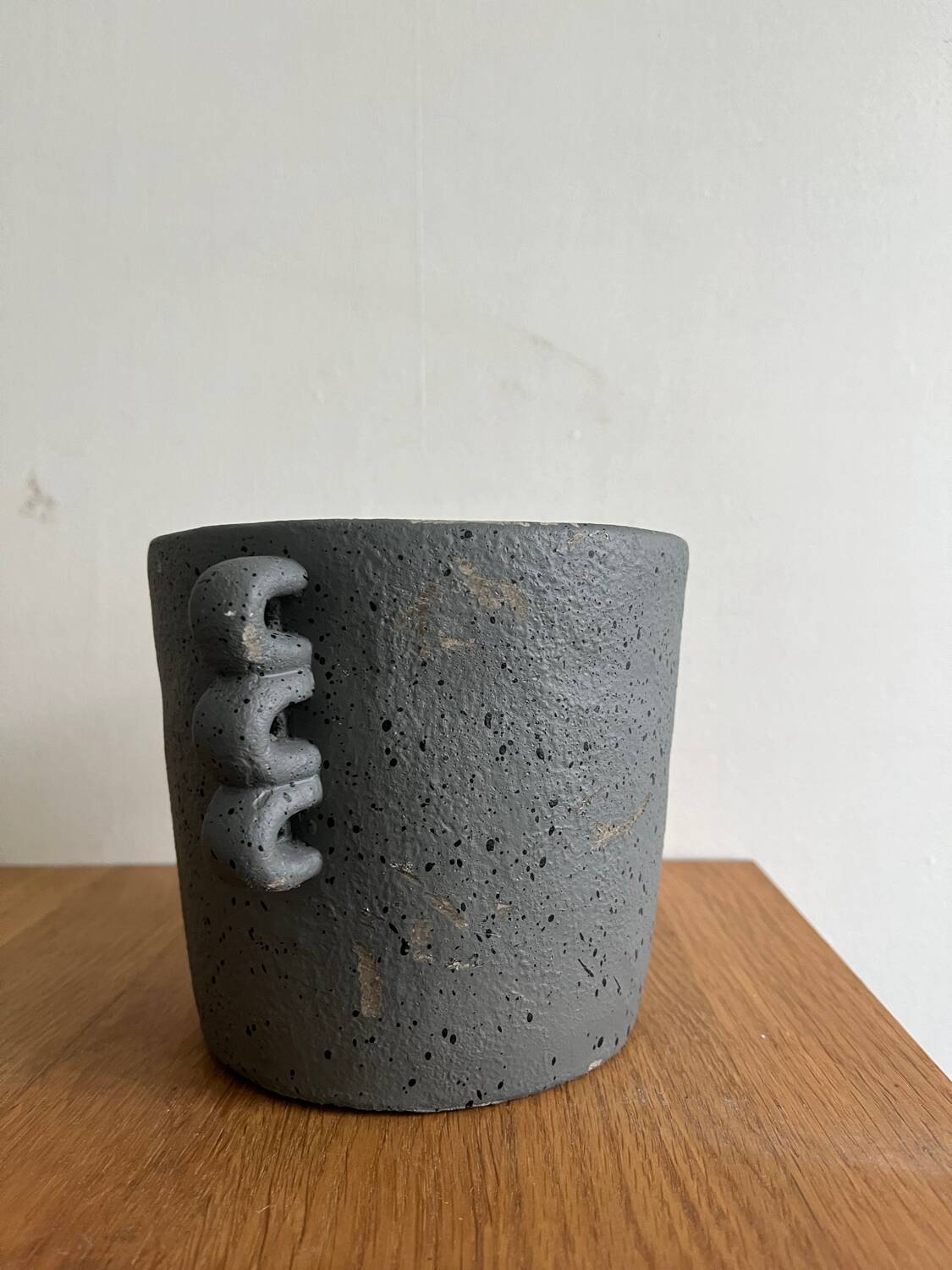 Cement plant pot
