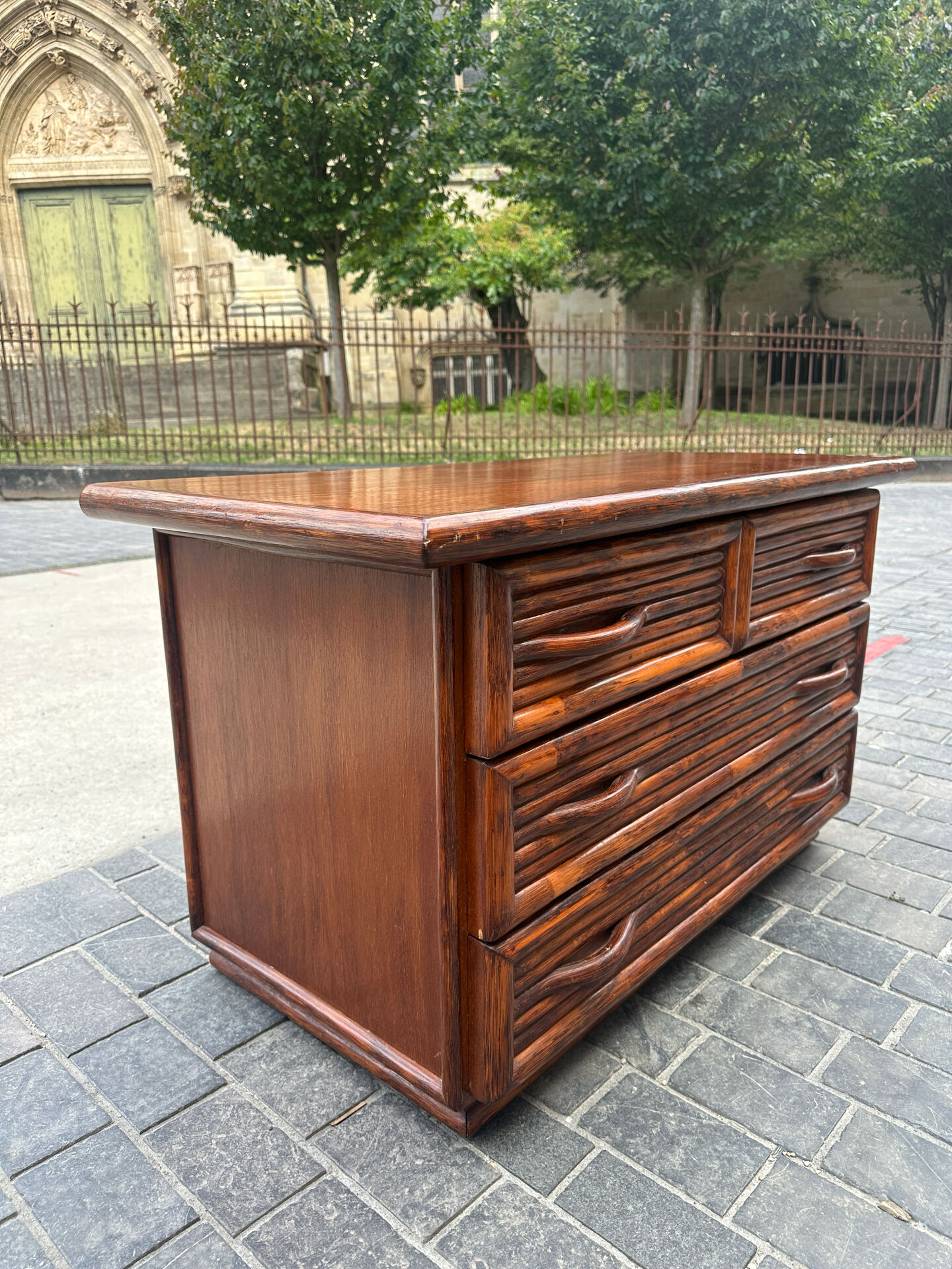 Commode en rotin Maugrion pour Rochebobois