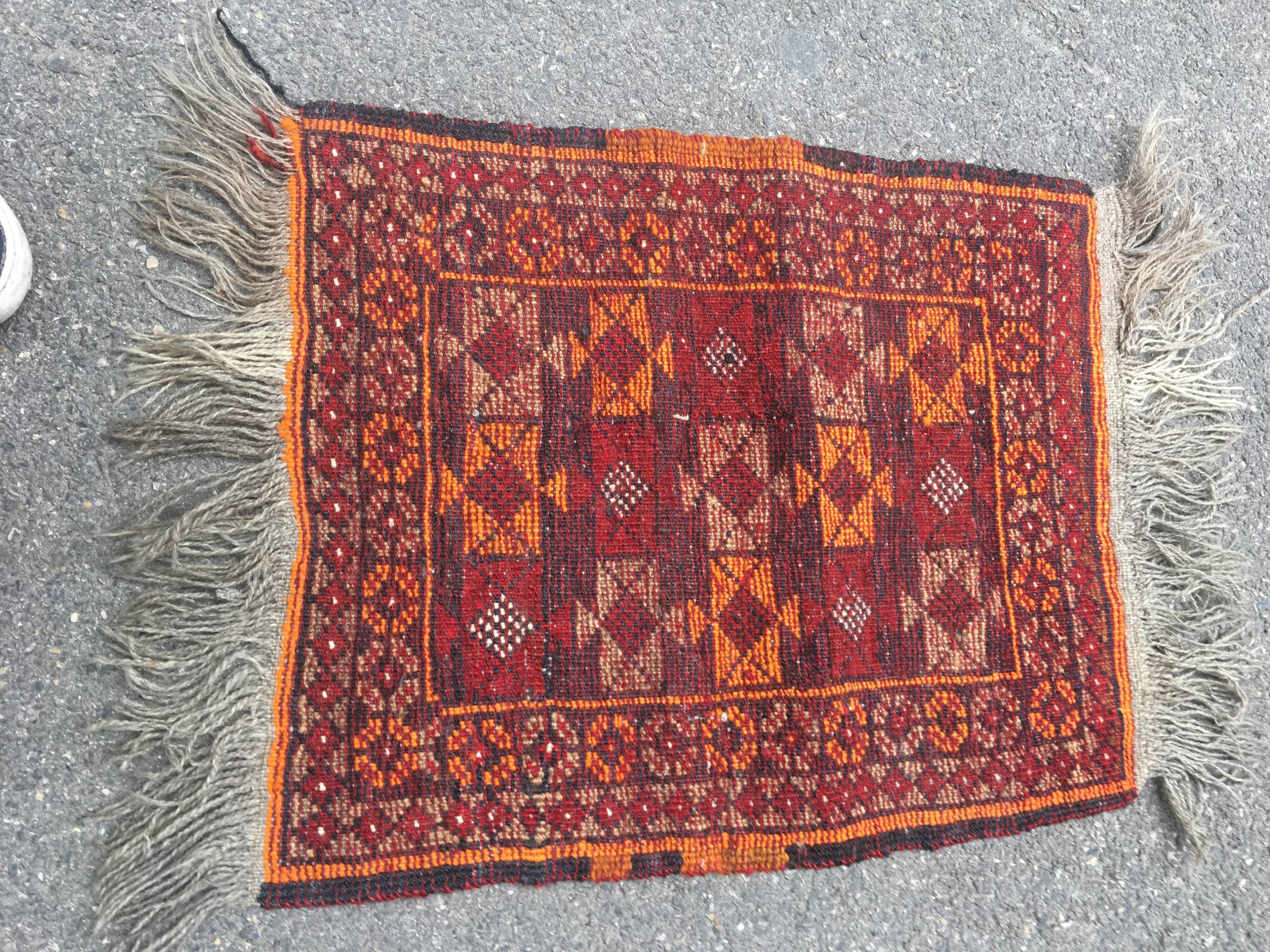 Handmade wool carpet 47x78cm