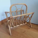 Wicker magazine rack