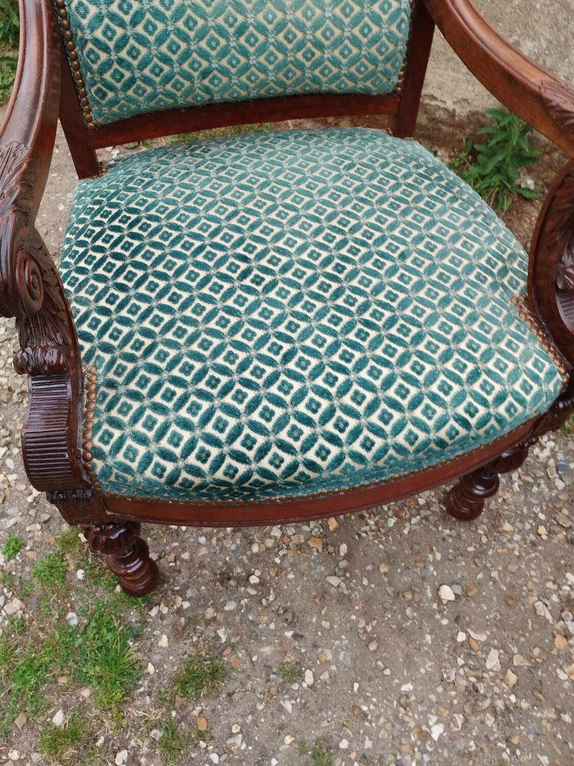 Pair of antique Louis XVI mahogany armchairs from the 19th century