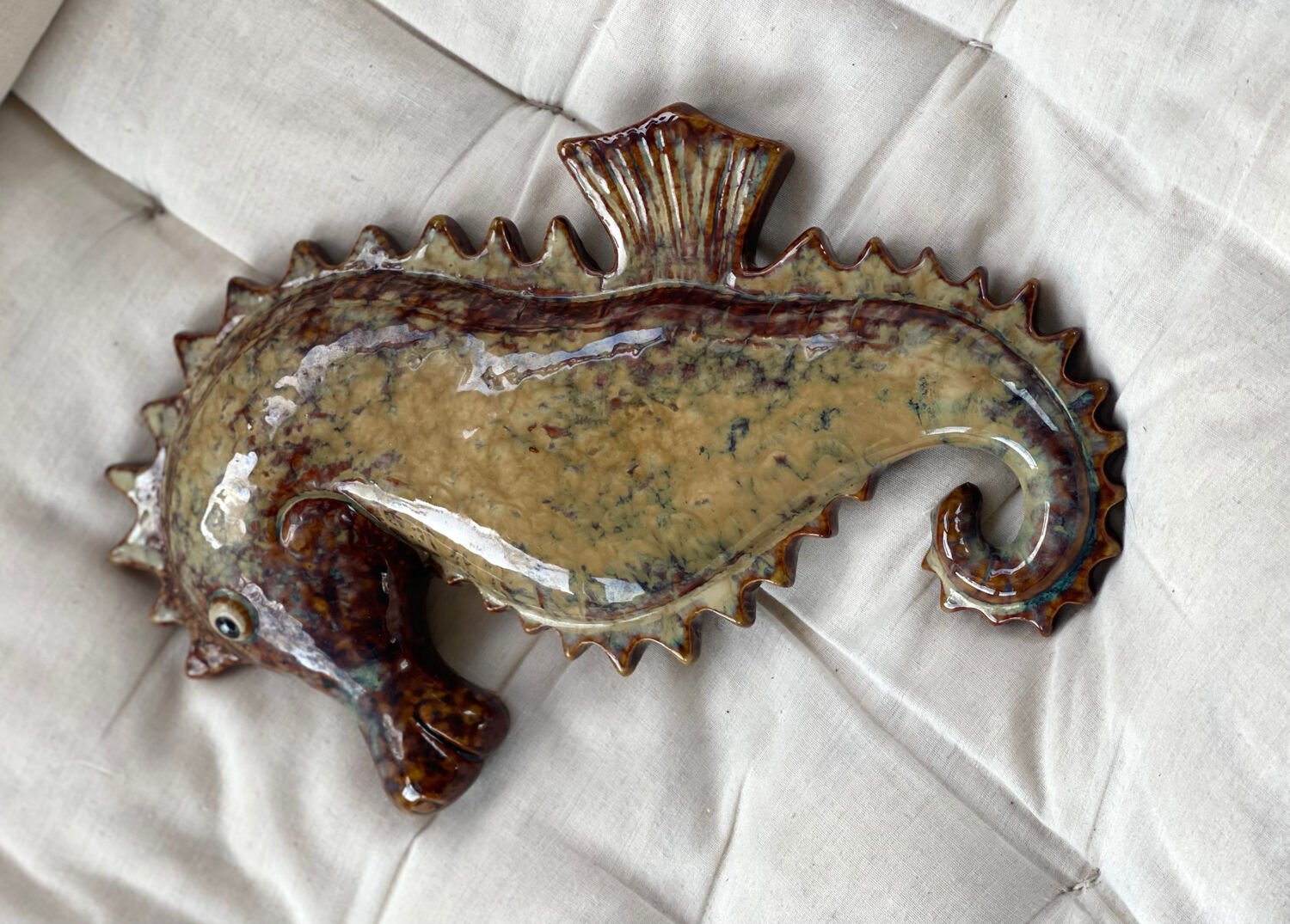 Ceramic wall seahorse