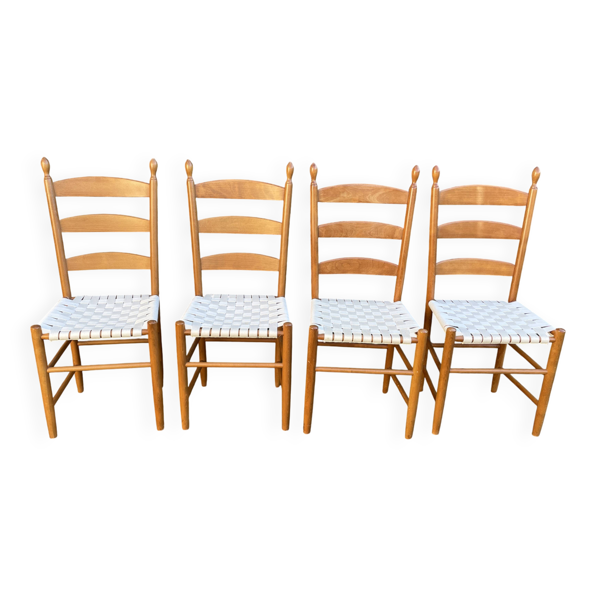 Set de 4 chaises dossier échelonné et assise tissée en coton blanc