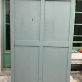 Armoire parisienne vert amande from Ressources