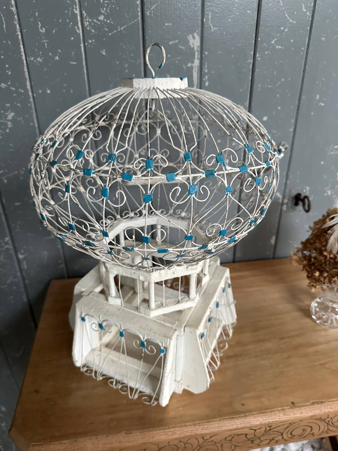 Old Tunisian birdcage