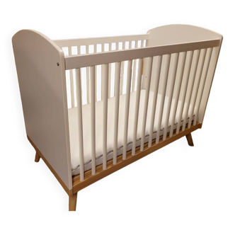 Baby cot