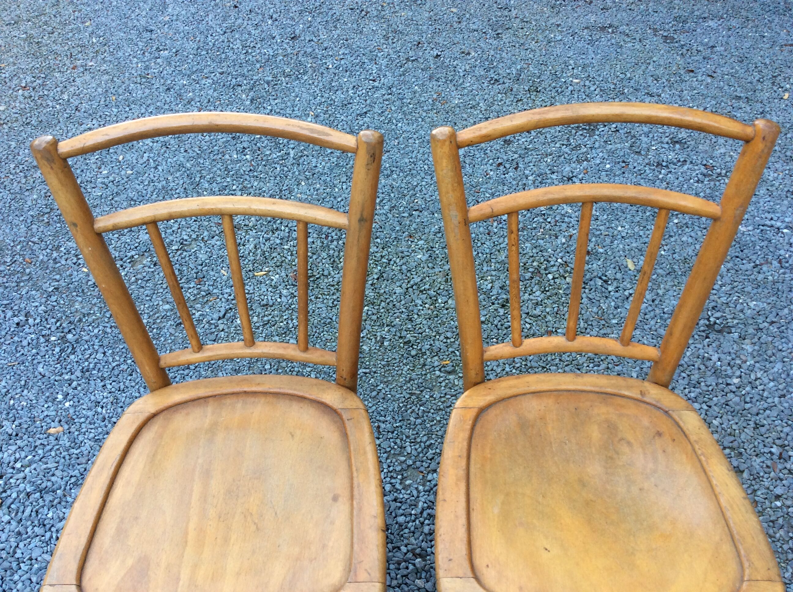 Paire de chaises de bistrot