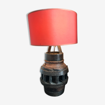 Wood and metal lamp