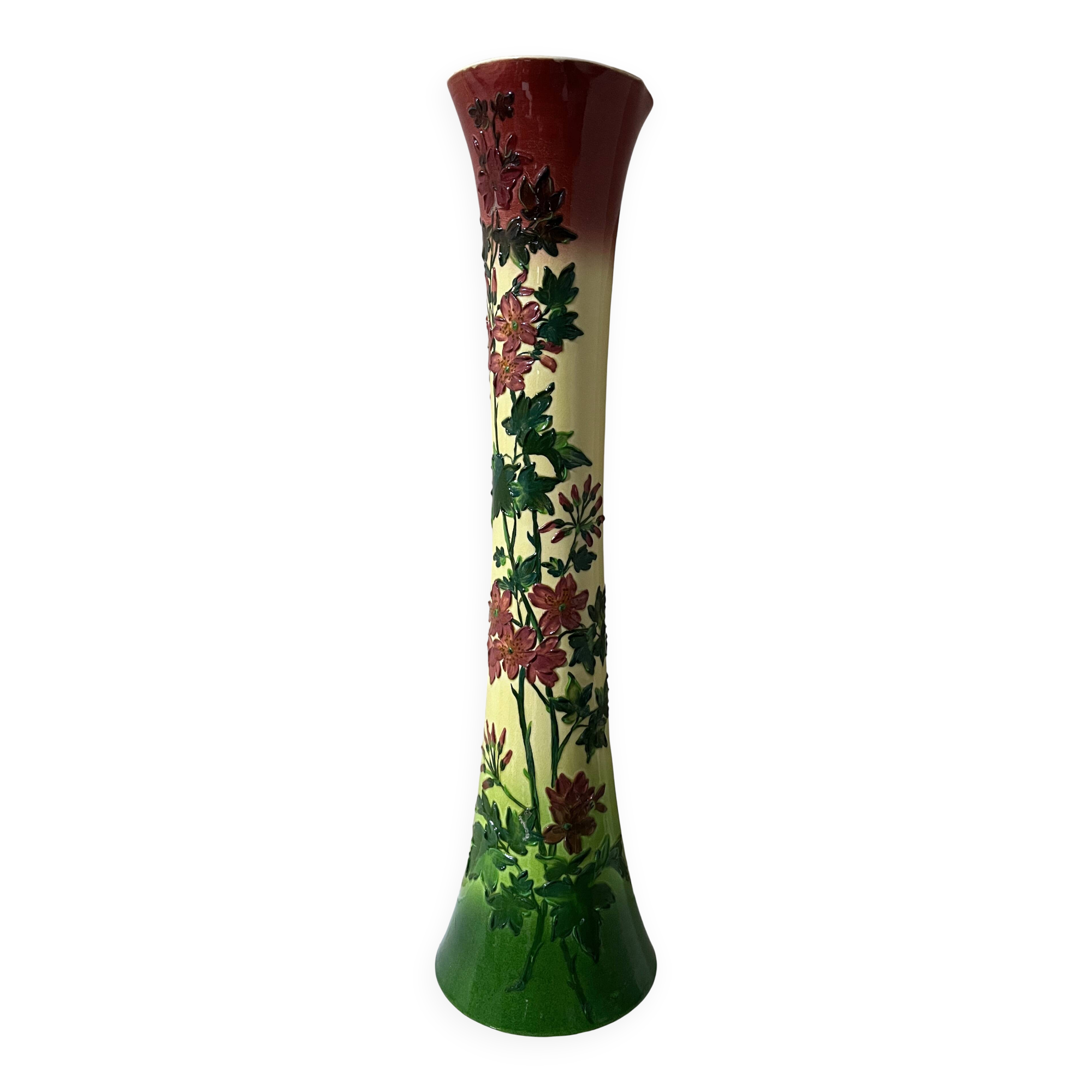 Sarreguemines vase (model 9848) floral patterns 1830