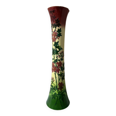 Vase Sarreguemines ( modèle 9848) motifs floraux 1830