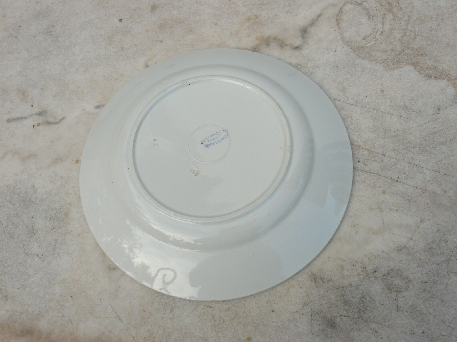 Plat de service art déco Badonviller fleurs rouge