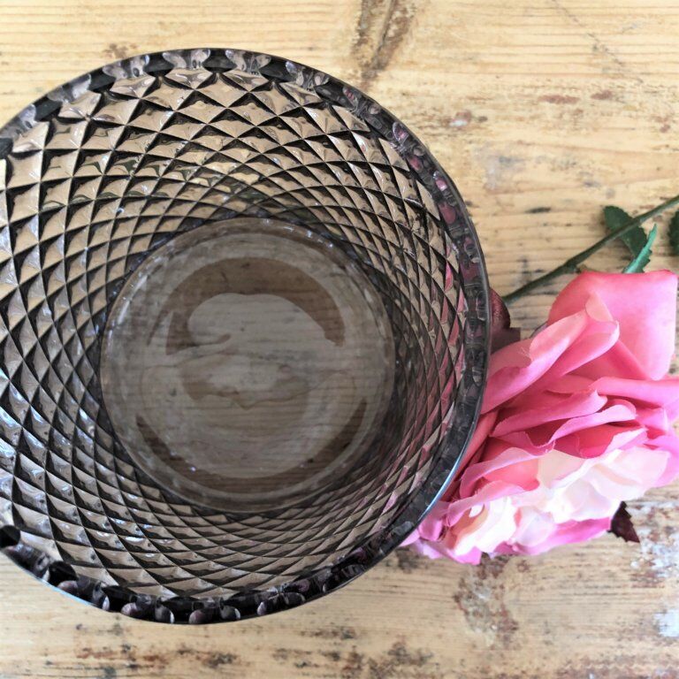 Chiseled glass candy