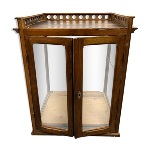 Ancienne vitrine de comptoir