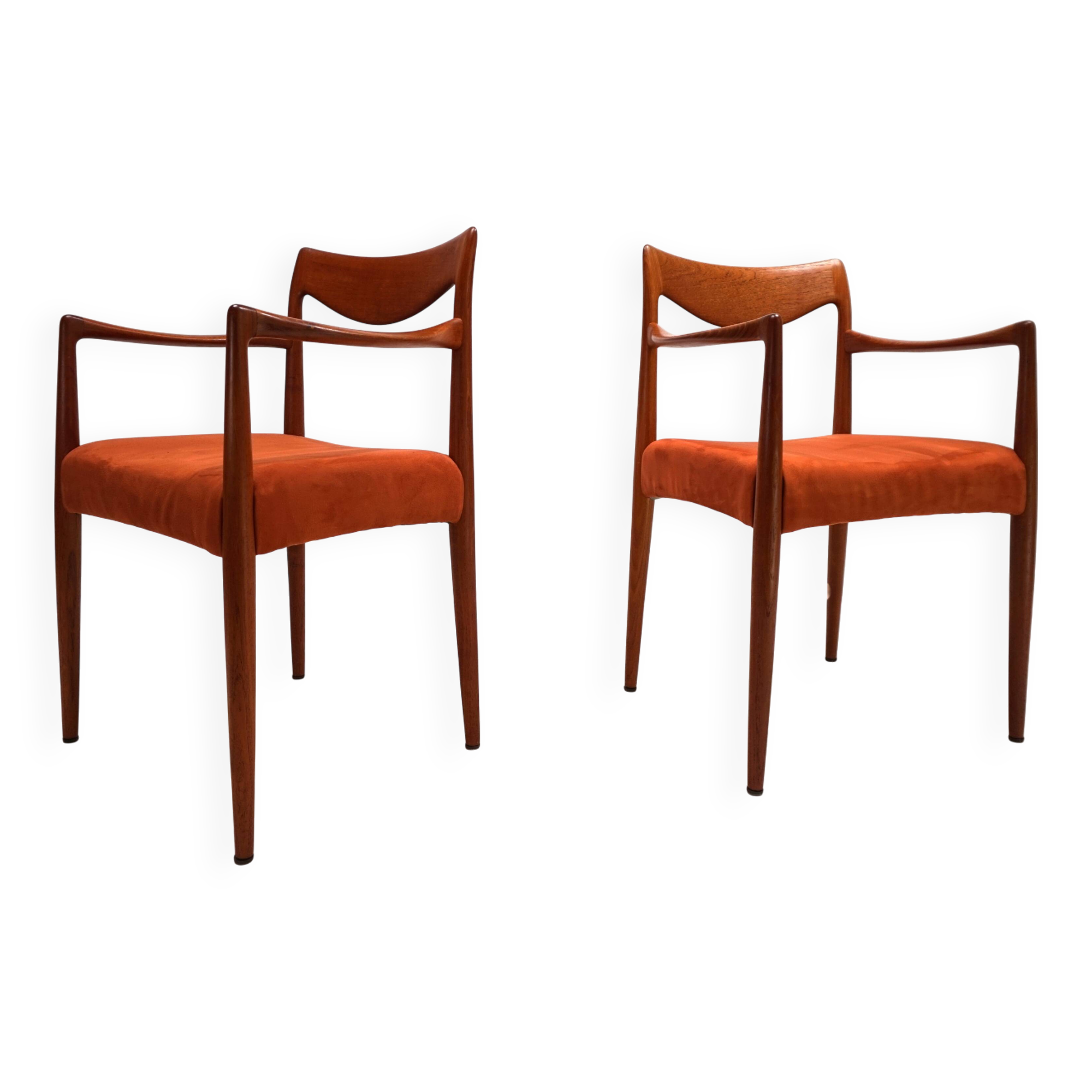 Set of 2 Gustav Bahus Bambi teak chairs by Rolf Rastad & Adolf Relling, 196